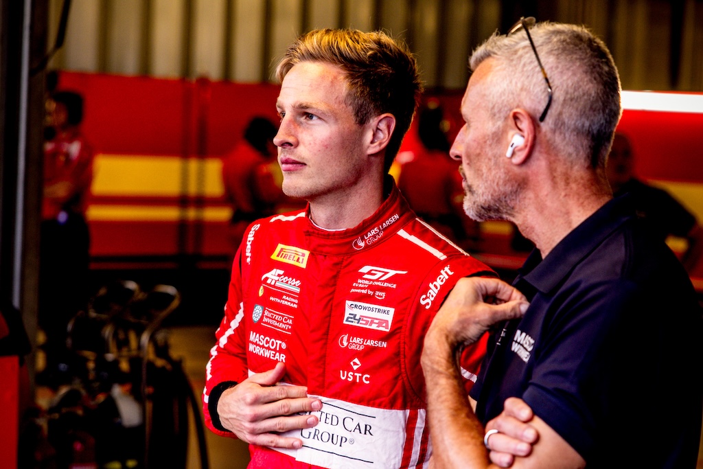 Frederik Schandorff vandt dramatisk GT World Challenge-finale.
(Foto: Selected Car Racing)